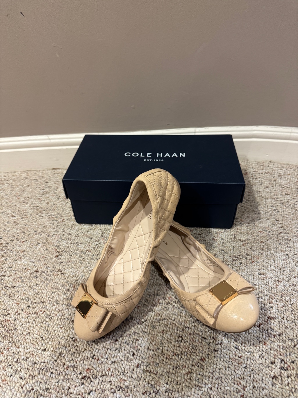 Cole Haan Quilted Beige Ballet Flats With Gold Accent